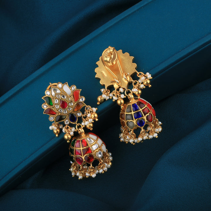 Kundan-Floral-Gold-Polish-Silver-Earrings