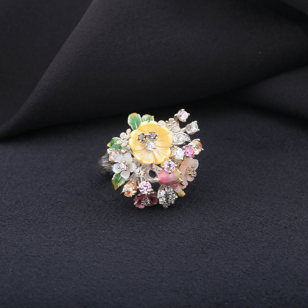 Bouquet-Silver-Ring-With-Floral-Designs