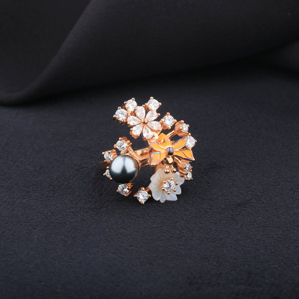 White-Stoned-Flower-Designed-Silver-Garland-Rings